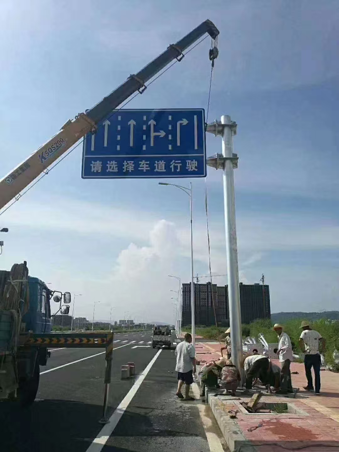 沈阳新民市信号灯杆八角杆 - 一站式服务